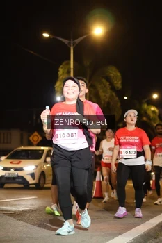 Runner Photo 1759992
