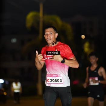 Runner Photo 1759998