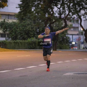 Runner Photo 1760001
