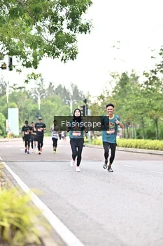 Runner Photo 1760098