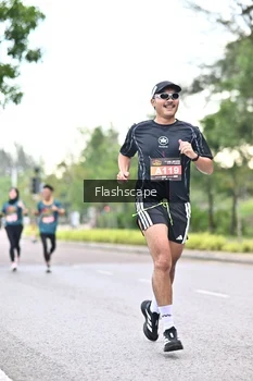 Runner Photo 1760099