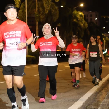 Runner Photo 1760134