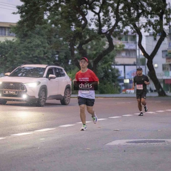 Runner Photo 1760143