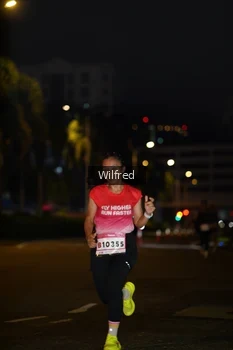 Runner Photo 1760174