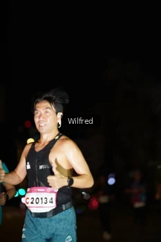 Runner Photo 1760256
