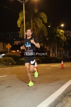 Runner Photo 1760371