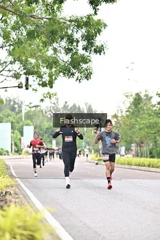 Runner Photo 1760427