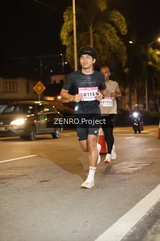 Runner Photo 1760490