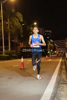 Runner Photo 1760500