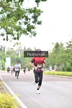 Runner Photo 1760506