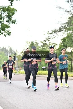 Runner Photo 1760737