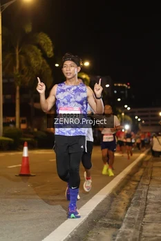 Runner Photo 1761047
