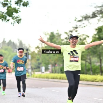 Runner Photo 1761082