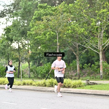 Runner Photo 1761170