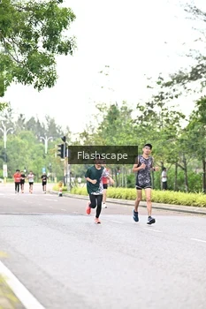 Runner Photo 1761252