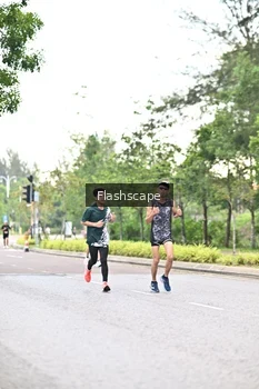 Runner Photo 1761267