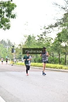 Runner Photo 1761277