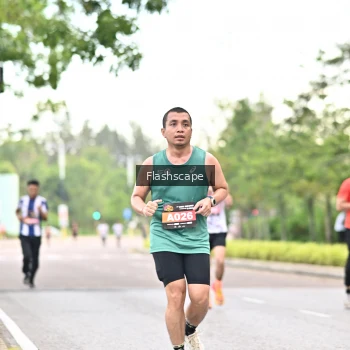 Runner Photo 1761333
