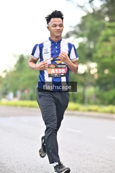 Runner Photo 1761471