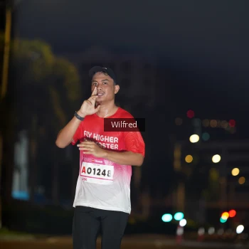 Runner Photo 1761585
