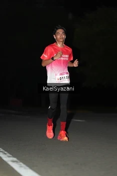 Runner Photo 1761621