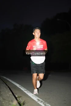 Runner Photo 1761708