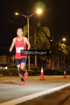 Runner Photo 1761875