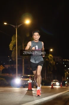 Runner Photo 1761996
