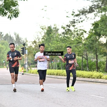Runner Photo 1762029