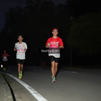 Runner Photo 1762224