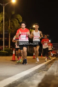 Runner Photo 1762522