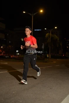 Runner Photo 1762894