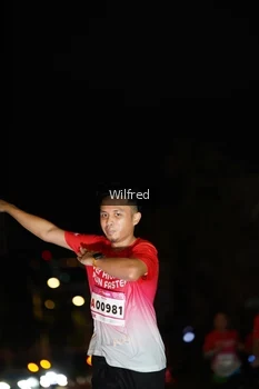 Runner Photo 1762908