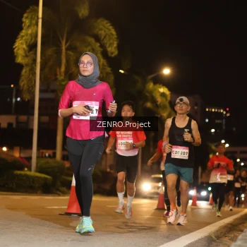 Runner Photo 1763324