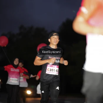 Runner Photo 1763633