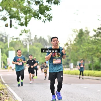 Runner Photo 1764046