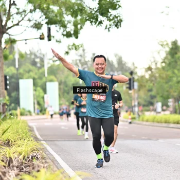 Runner Photo 1764157