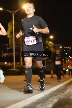 Runner Photo 1764331