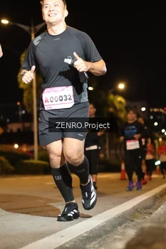 Runner Photo 1764387