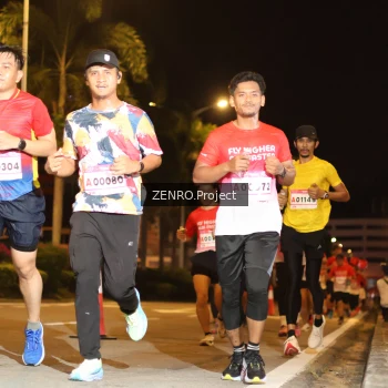 Runner Photo 1764683