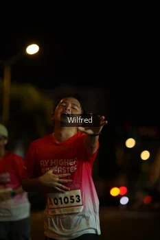 Runner Photo 1765033