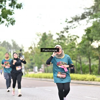 Runner Photo 1765285