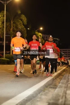 Runner Photo 1765511