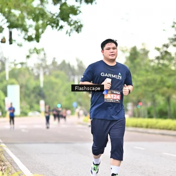 Runner Photo 1765567