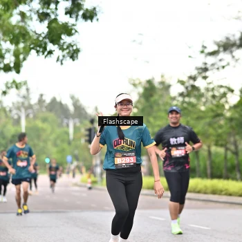 Runner Photo 1765753