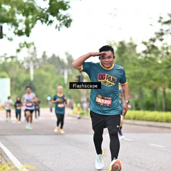 Runner Photo 1765816
