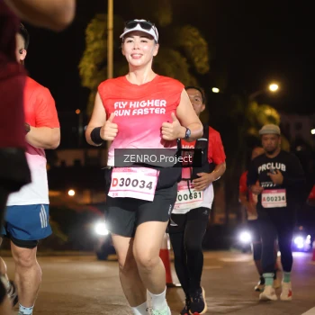 Runner Photo 1766070