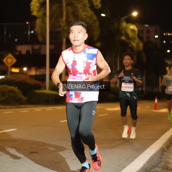 Runner Photo 1766109