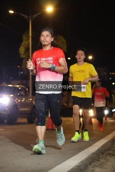 Runner Photo 1766160