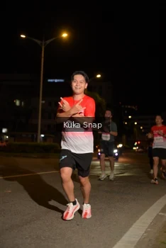 Runner Photo 1766183